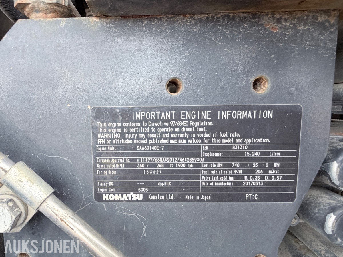 2017 Komatsu D155AXi-8 Bulldoser med 4916 timer 