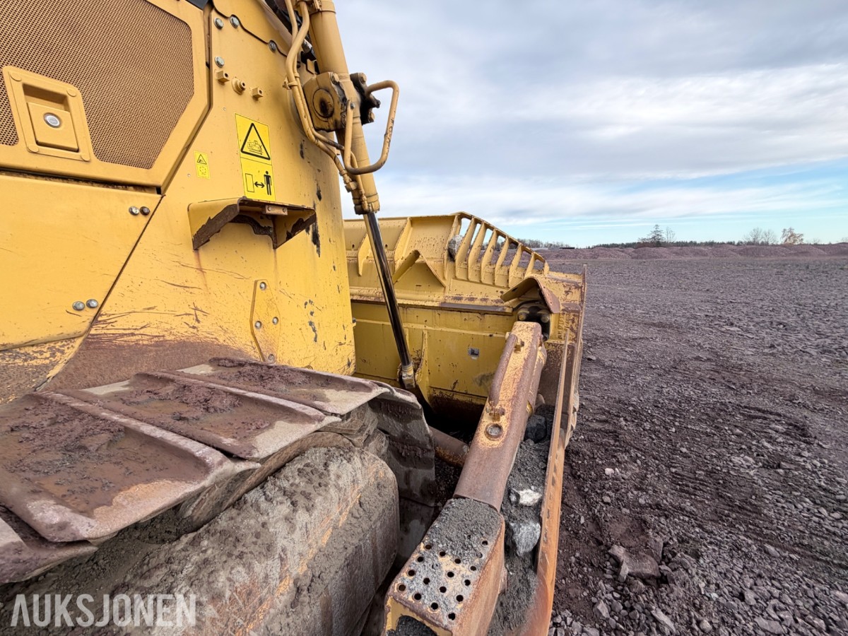 2017 Komatsu D155AXi-8 Bulldoser med 4916 timer 