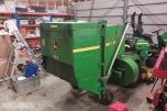 2011 John Deere X740 plenklippertraktor med oppsamler