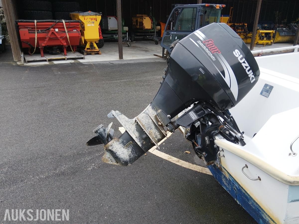 1900 Askeladden 500 med Suzuki påhengs