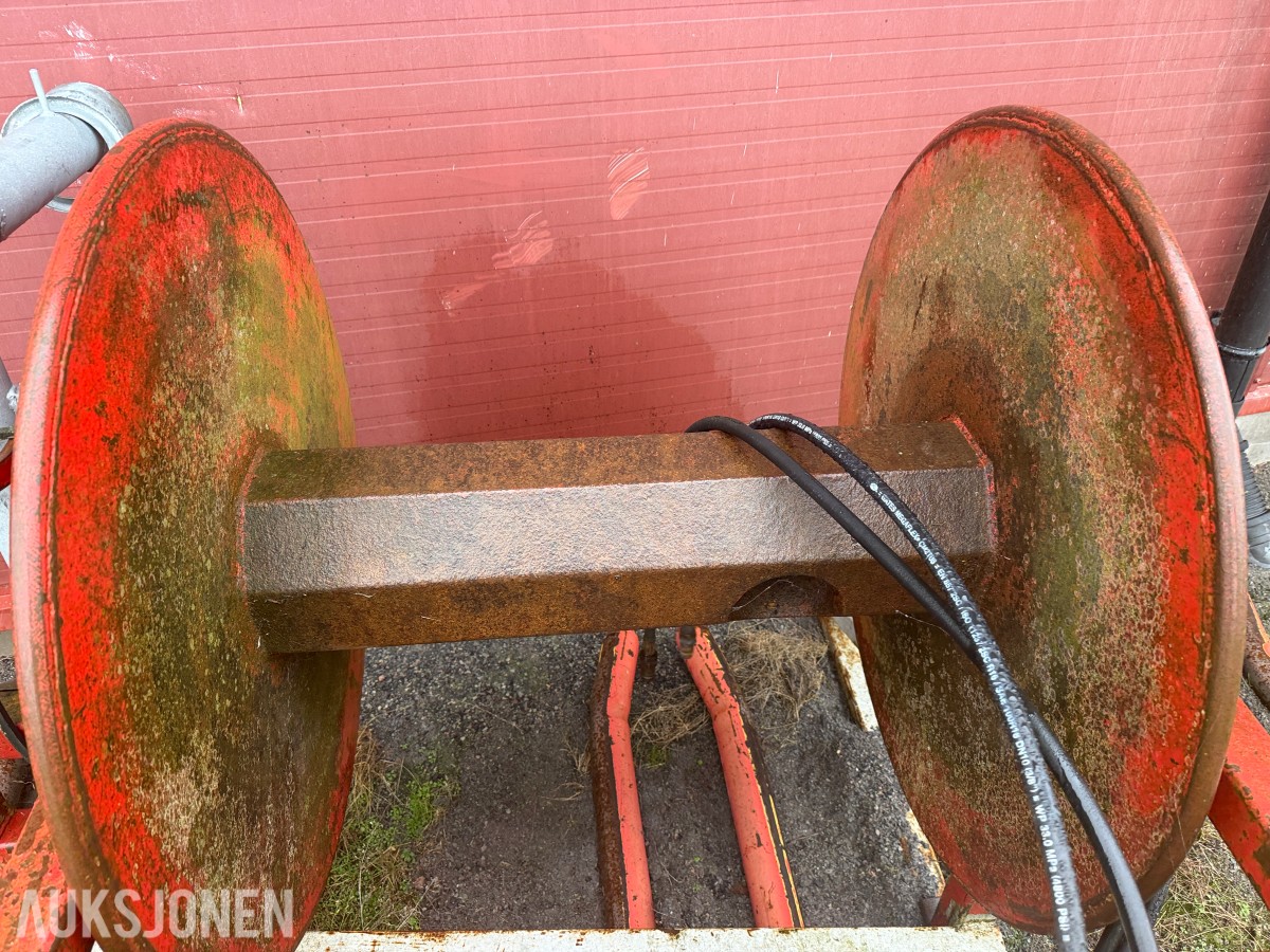 Slangetrommel med triangl-feste