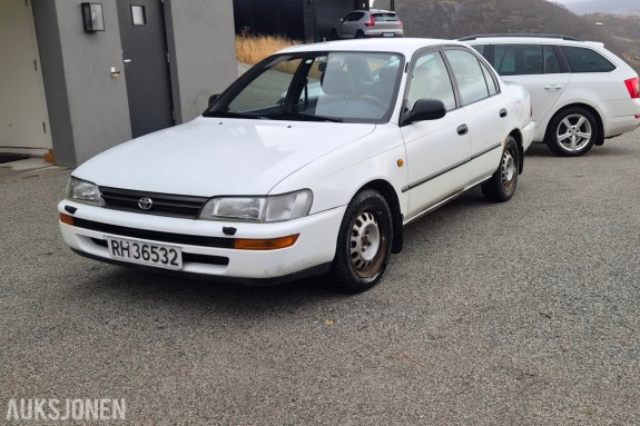 1996 TOYOTA COROLLA XLI 1.3 Bensin 75HK 177002km Reparasjonsobjekt - Ingen minstepris