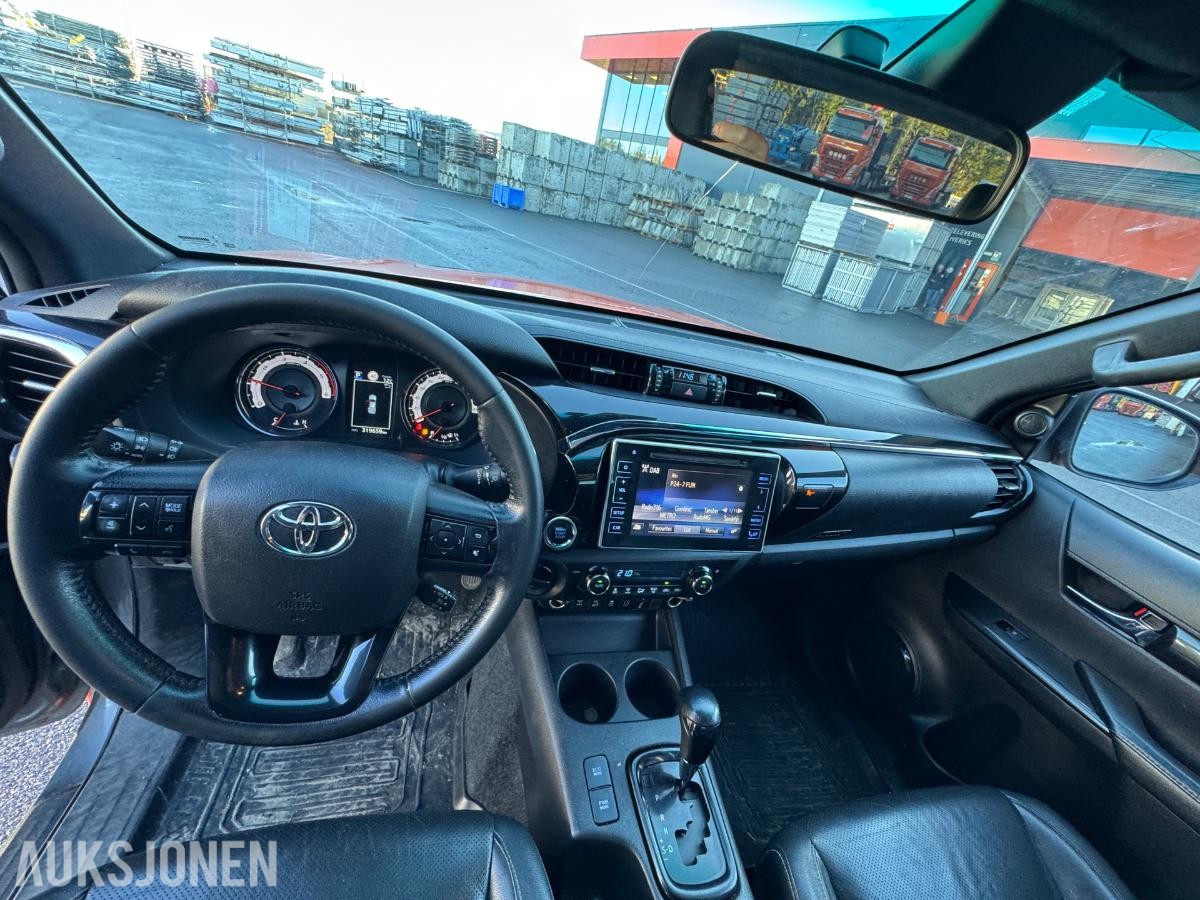 2019 Toyota HiLux dobbelkabin 2.4 150hk 4WD aut / EU godkjent / 319659km