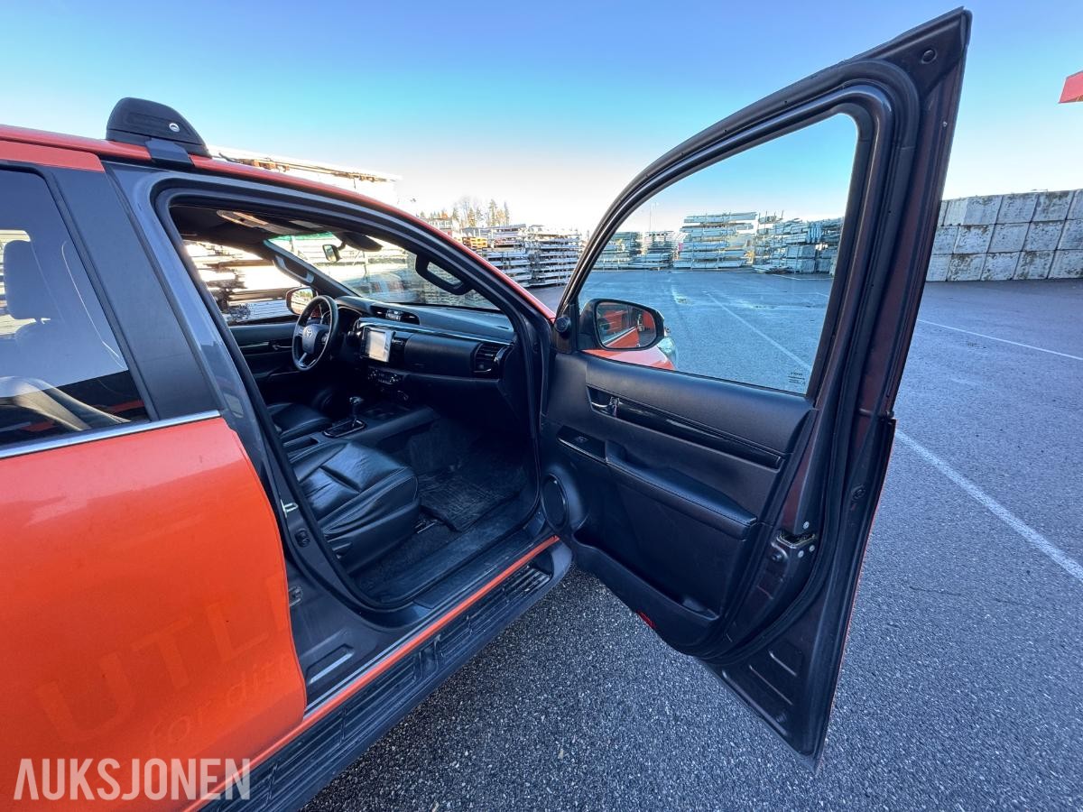 2019 Toyota HiLux dobbelkabin 2.4 150hk 4WD aut / EU godkjent / 319659km