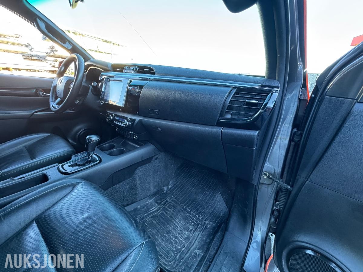 2019 Toyota HiLux dobbelkabin 2.4 150hk 4WD aut / EU godkjent / 319659km