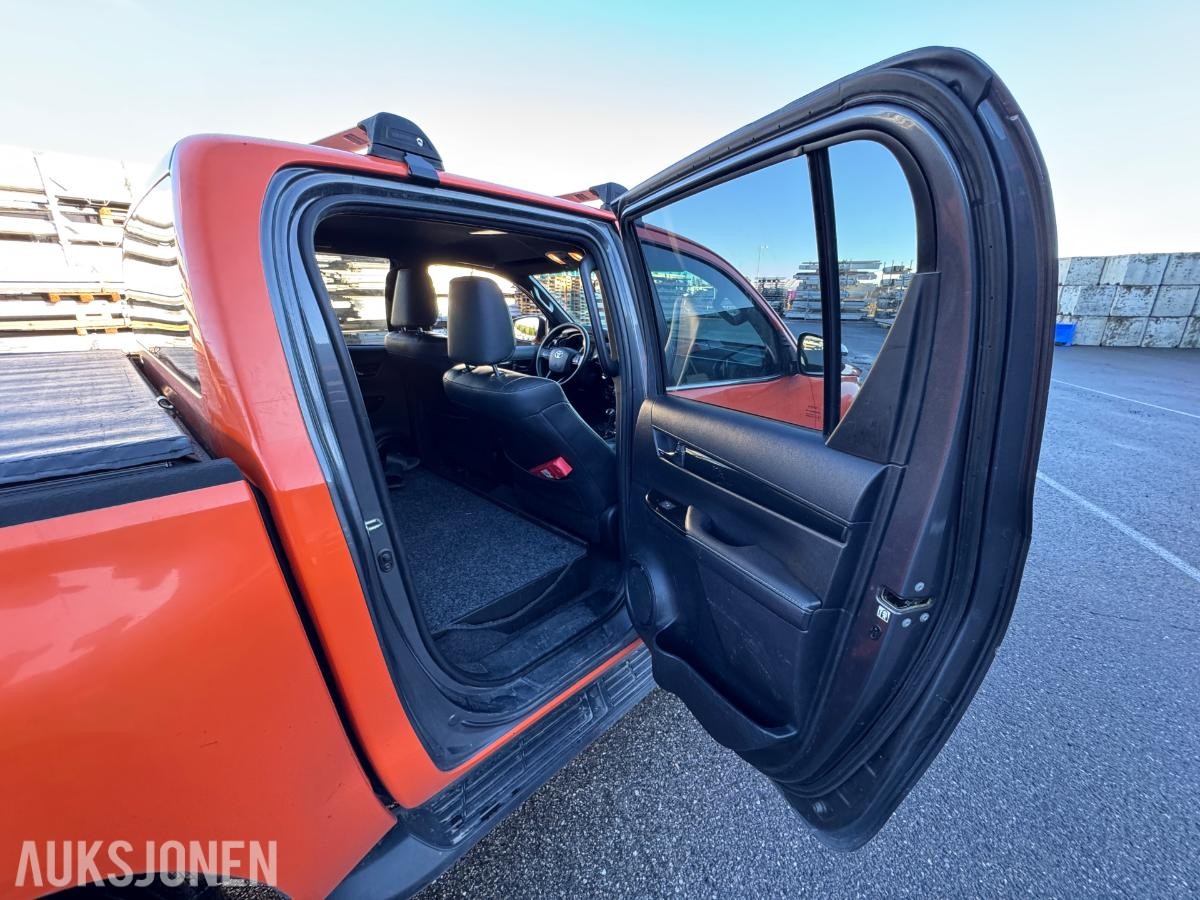 2019 Toyota HiLux dobbelkabin 2.4 150hk 4WD aut / EU godkjent / 319659km