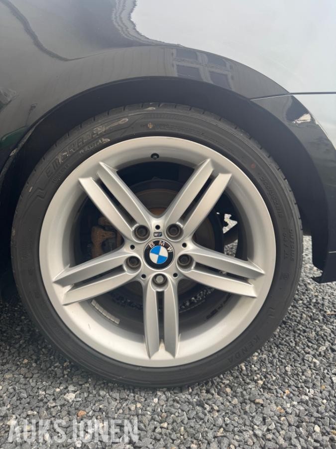 2011 BMW 116D 2.0 90hk hengerfeste s+v dekk lav km 151880km