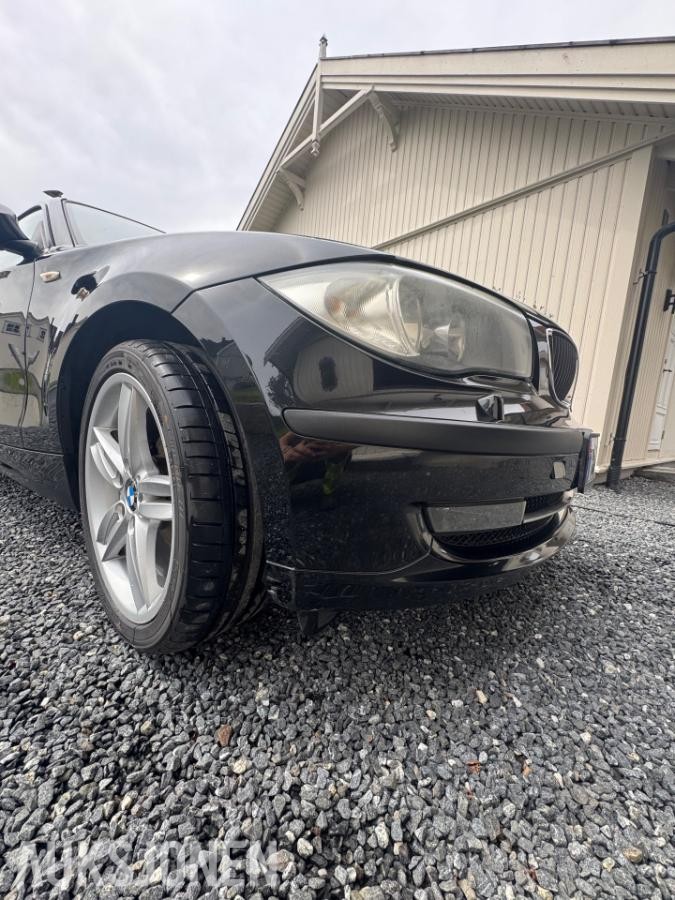 2011 BMW 116D 2.0 90hk hengerfeste s+v dekk lav km 151880km