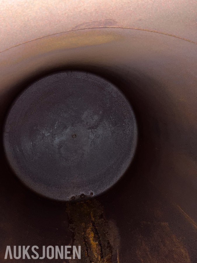 2001 Roug Ståltank ca 48.000 liter 