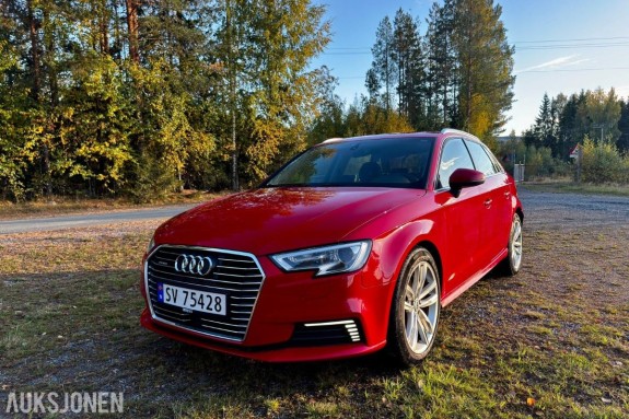 2017 Audi A3 E-TRON 1.4 204hk plug-in hybrid AUTOMAT ADAPTIV CRUISEKONTROLL HENGERFESTE KEYLESS S+V DEKK EU OK 05.2028