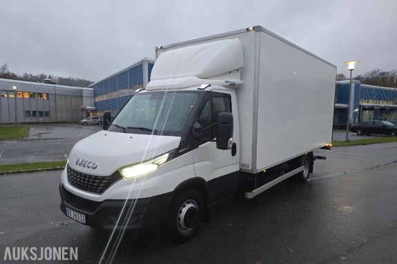 2021 Iveco Daily 72C Skapbil med løftelem, Automat, Webasto, EU ok til 03.2027