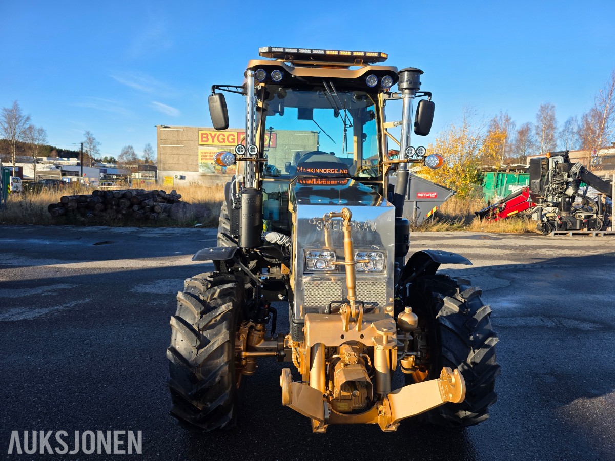 2025 Swedtrac 800 traktor Demo/utstillings modell