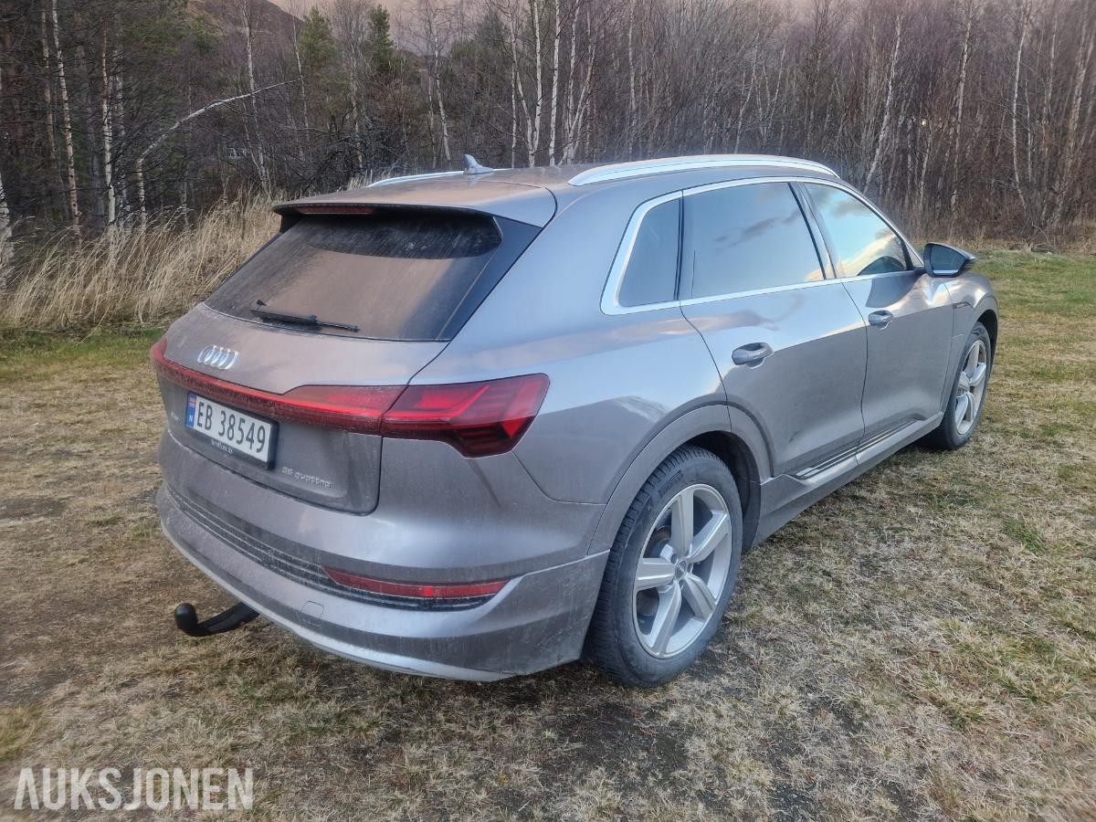 2020 Audi e-tron 55 quattro advanced Adaptiv cruisekontroll, Hengerfeste, Navigasjon