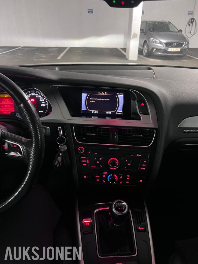 2010 AUDI A4 2.0 TDI 143HK S-LINE BANG & OLUFSEN SKINN/ALCANTARA