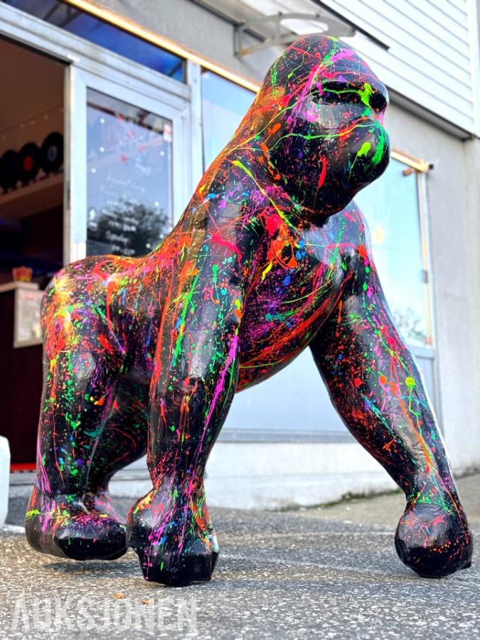 2026 Egenprodusert NEON GORILLA 135CM