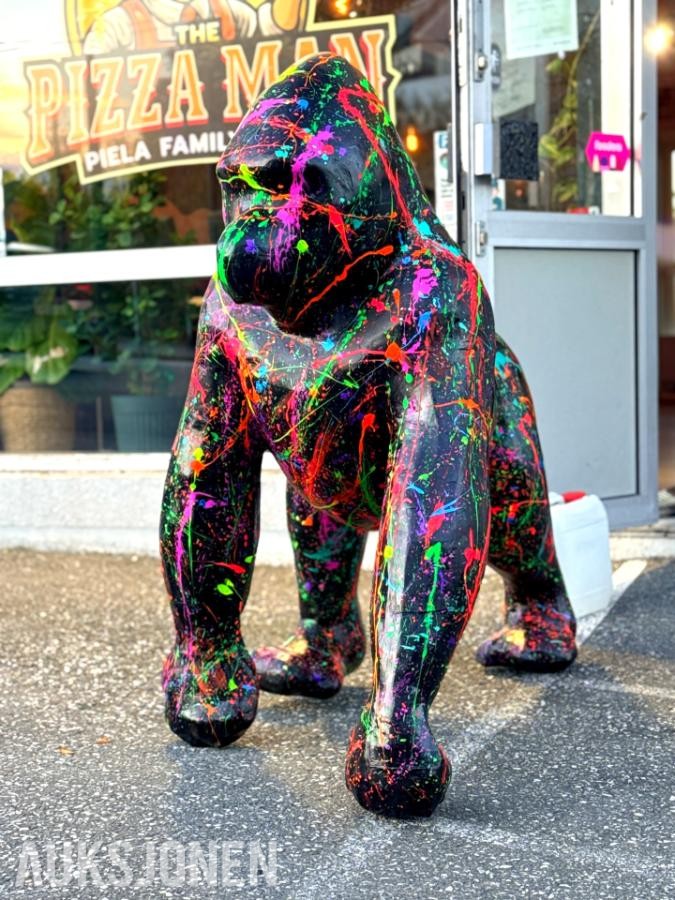2026 Egenprodusert NEON GORILLA 135CM