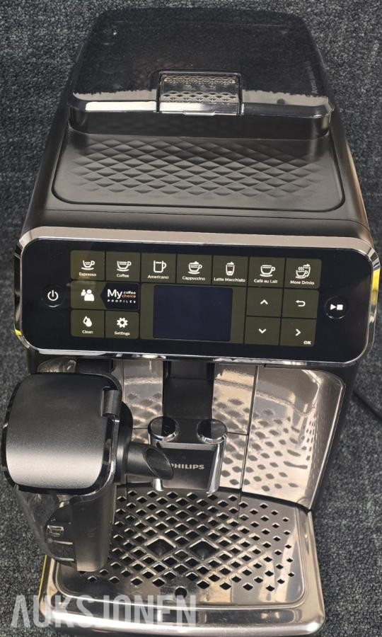 4 kaffemaskiner Siemens/Philips Siemens : Eq300, Eq500 integral, Eq500, Philips 5400