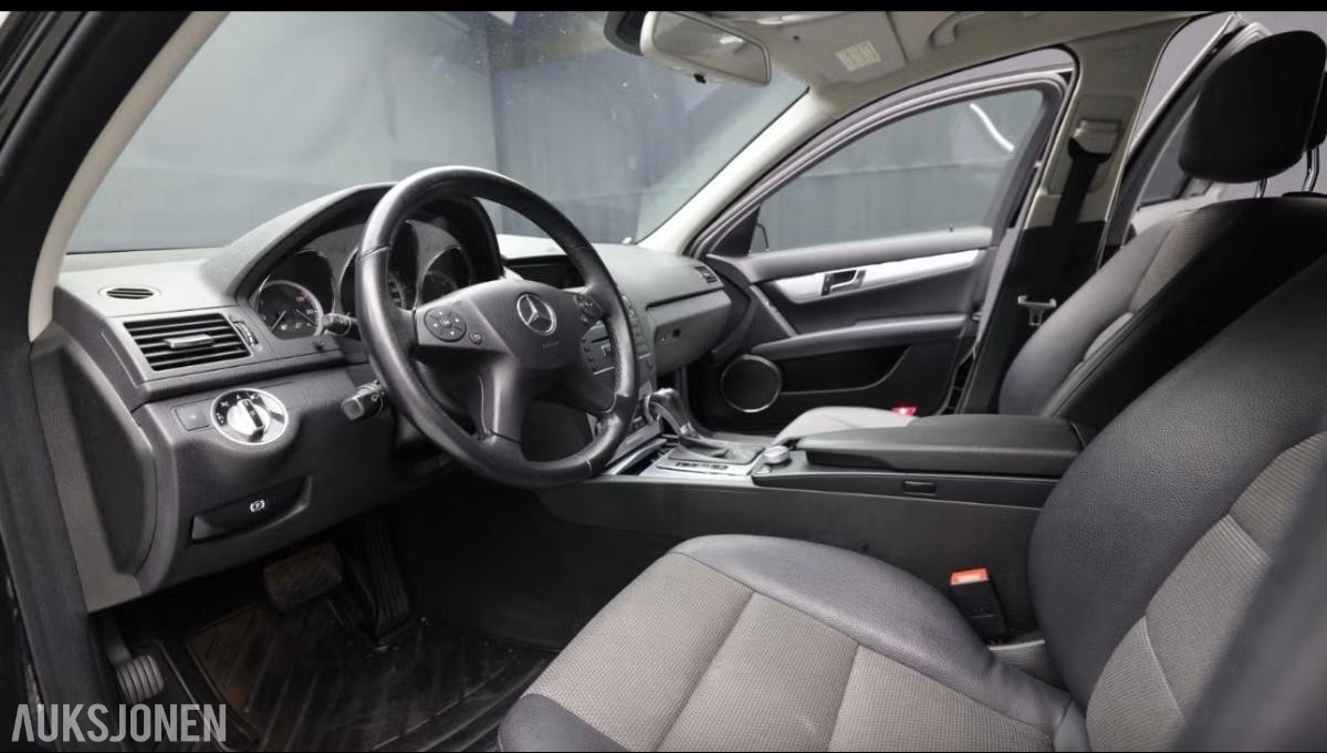 2011 Mercedes-Benz C200 CDI 2.1 136hk AUTOMAT CRUISEKONTROLL DELSKINN EU OK