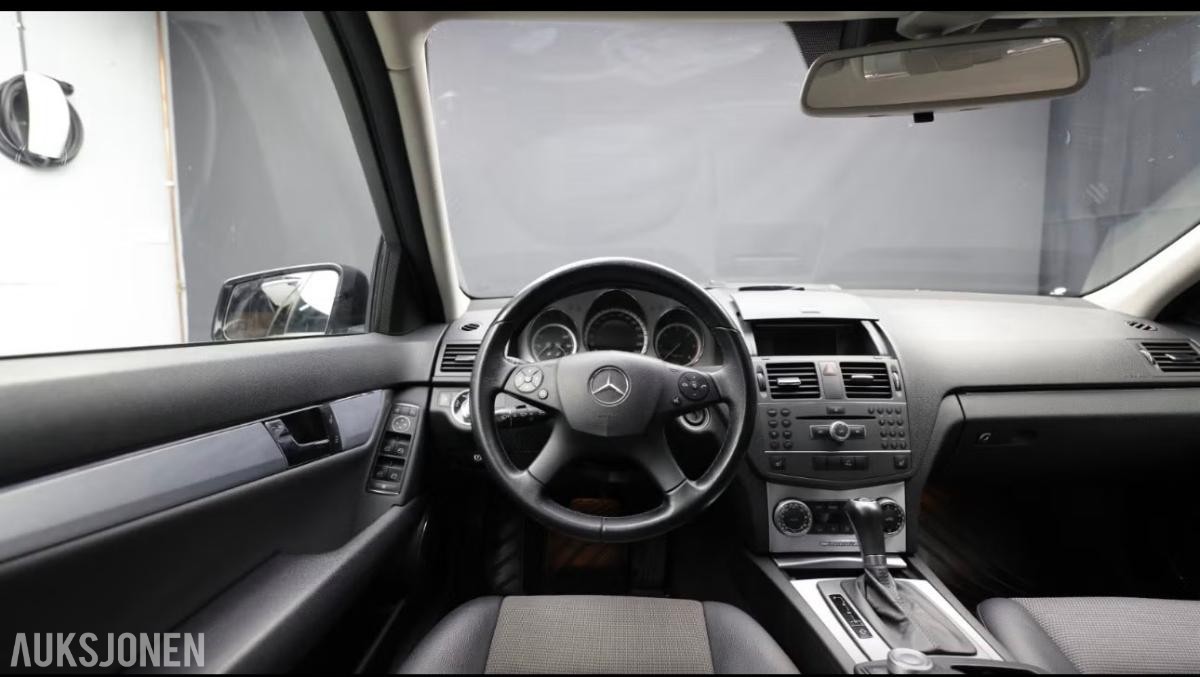 2011 Mercedes-Benz C200 CDI 2.1 136hk AUTOMAT CRUISEKONTROLL DELSKINN EU OK