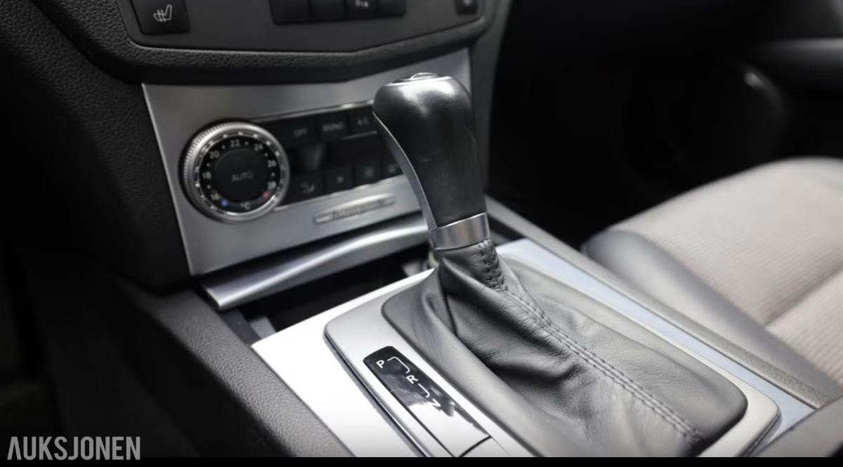 2011 Mercedes-Benz C200 CDI 2.1 136hk AUTOMAT CRUISEKONTROLL DELSKINN EU OK