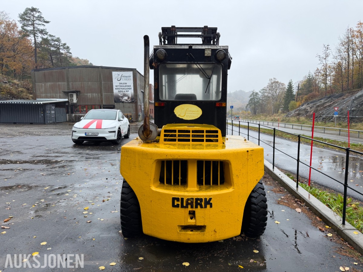 1982 Clark C500-Y35D Gaffeltruck, hydr gaffelspredning, tilt