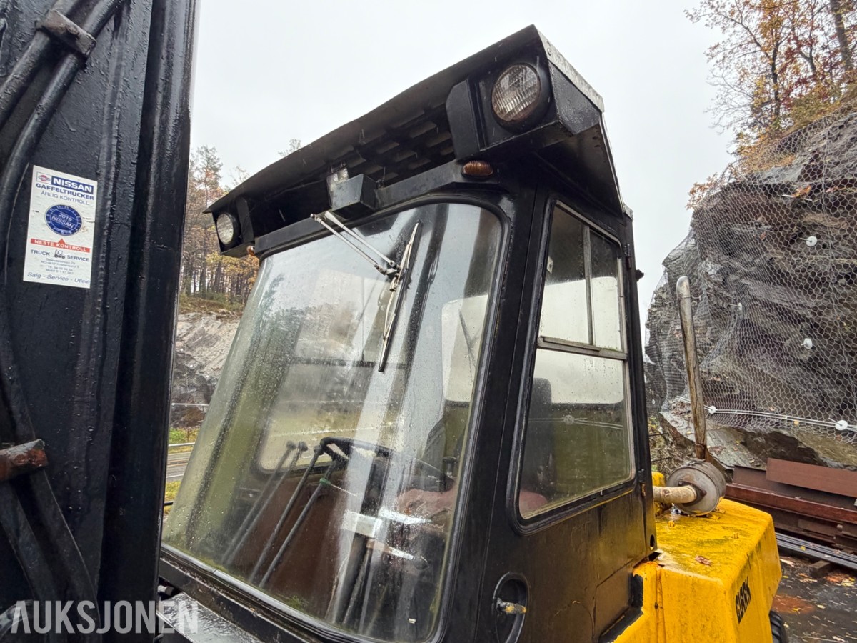 1982 Clark C500-Y35D Gaffeltruck, hydr gaffelspredning, tilt