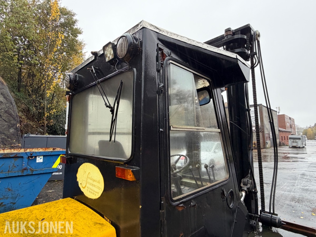 1982 Clark C500-Y35D Gaffeltruck, hydr gaffelspredning, tilt