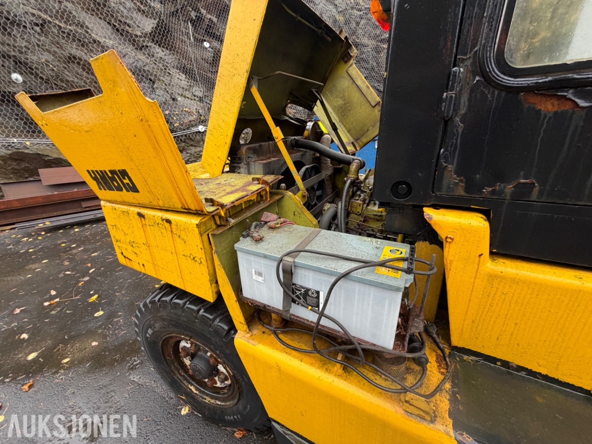 1982 Clark C500-Y35D Gaffeltruck, hydr gaffelspredning, tilt