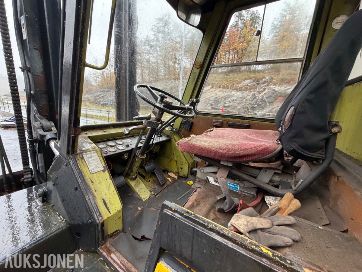 1982 Clark C500-Y35D Gaffeltruck, hydr gaffelspredning, tilt