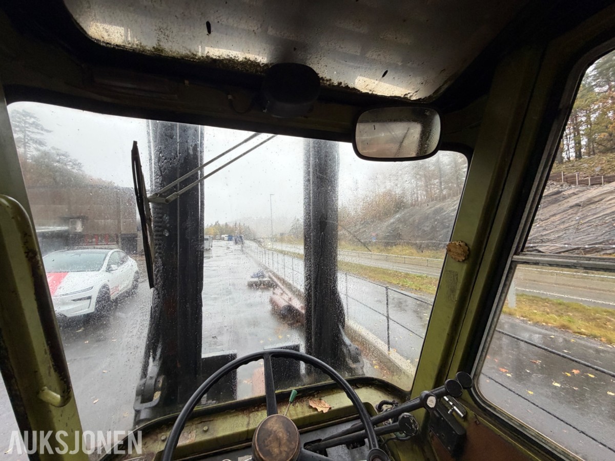 1982 Clark C500-Y35D Gaffeltruck, hydr gaffelspredning, tilt