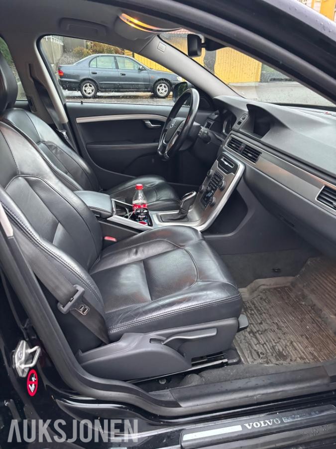 2014 VOLVO V70 1.6 BENSIN 179HK AUTOMAT CRUISEKONTROLL HENGERFESTE