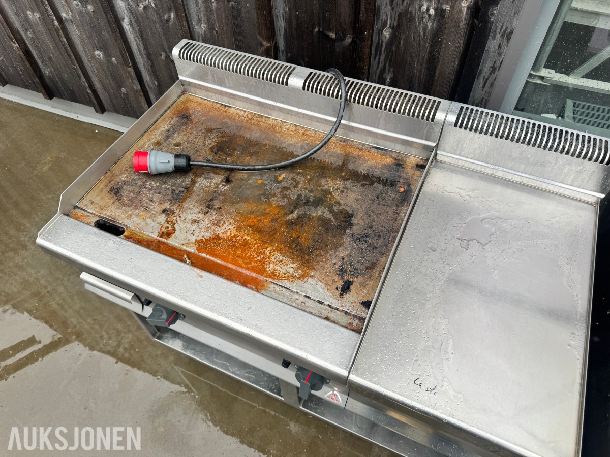 Berto`s 9,6 kW flatgrill stekeplate 400 Volt