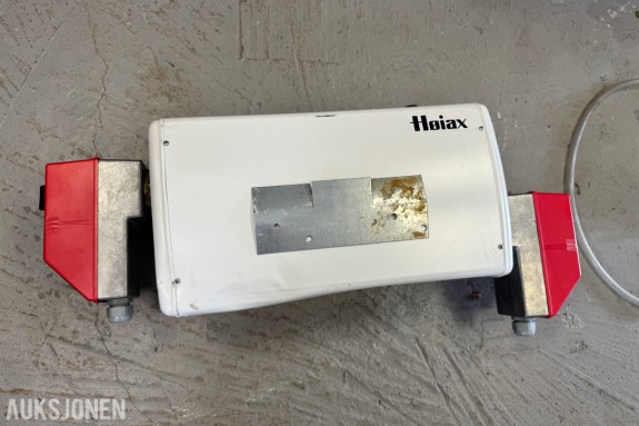 Høiax vannvarmer med 2x4,5 kW kolber 230/400 Volt. 