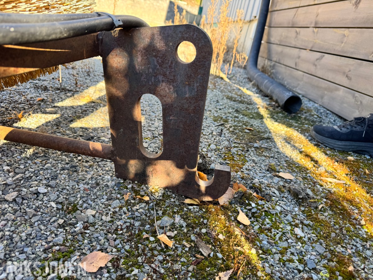 Hydraulisk kost for minilaster