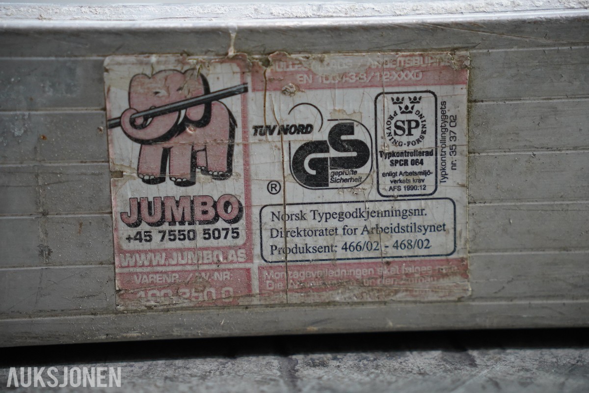 Jumbo aluminiumsstillas og Combisafe kantsikringskomponenter