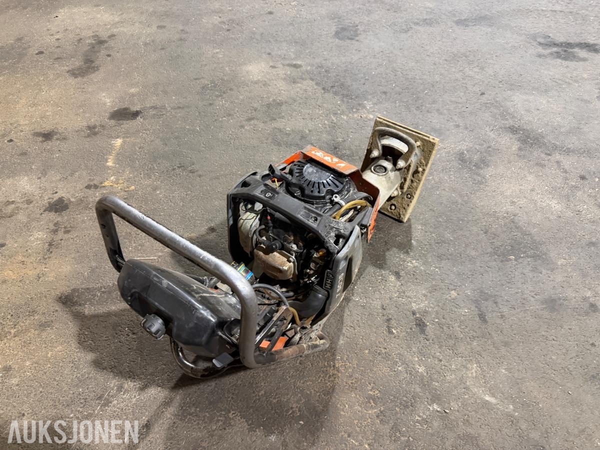 2018 Husqvarna LT 5005 Stamper - Reparasjonsobjekt