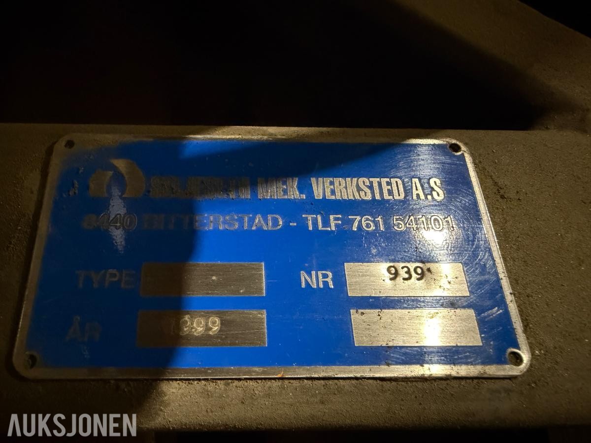 1997 3 x vinsjer med egen hydraulikkpumpe/motor