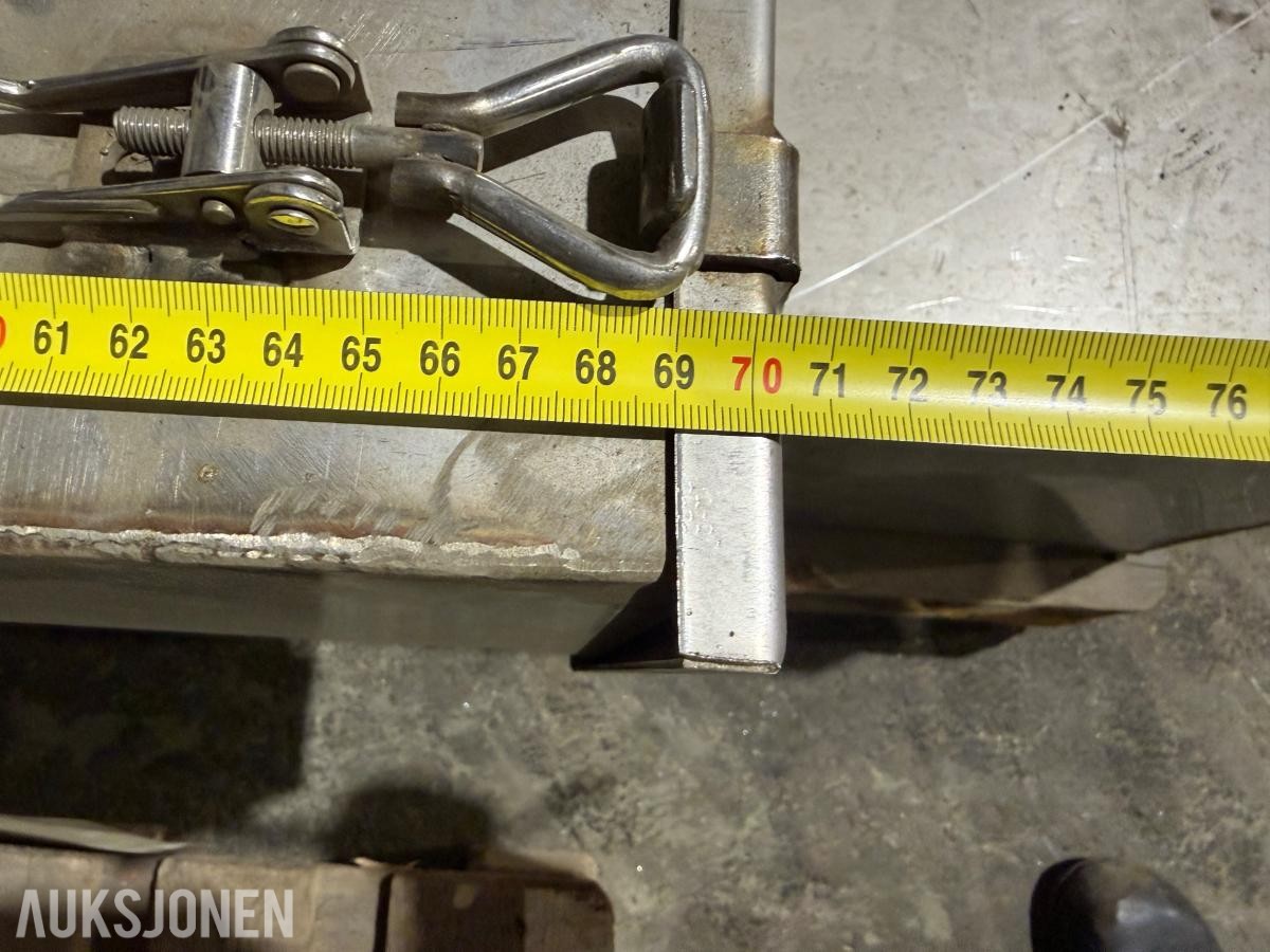 3 x Rustfrie skap med trommel