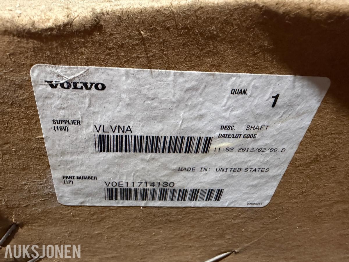 2 x  Ubrukte stikkakslinger til Volvo