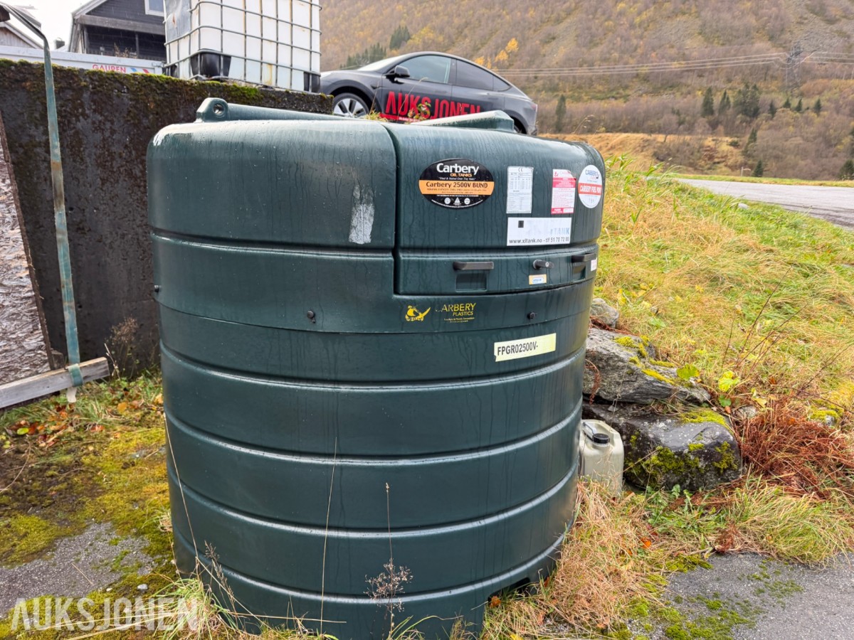 Dieseltank carbery 2500v med pumpe og telleverk 