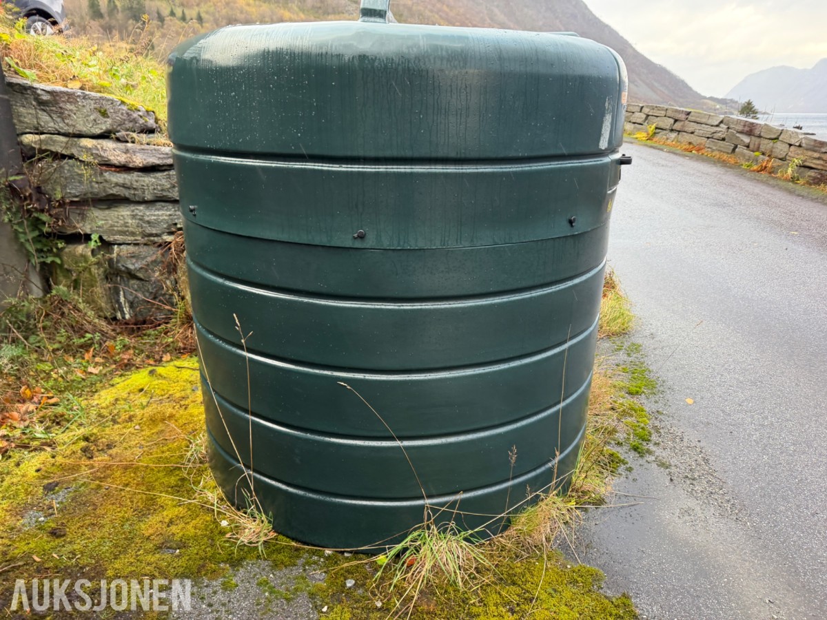 Dieseltank carbery 2500v med pumpe og telleverk 