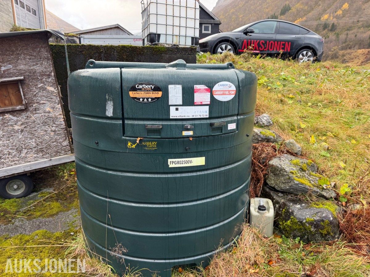 Dieseltank carbery 2500v med pumpe og telleverk 