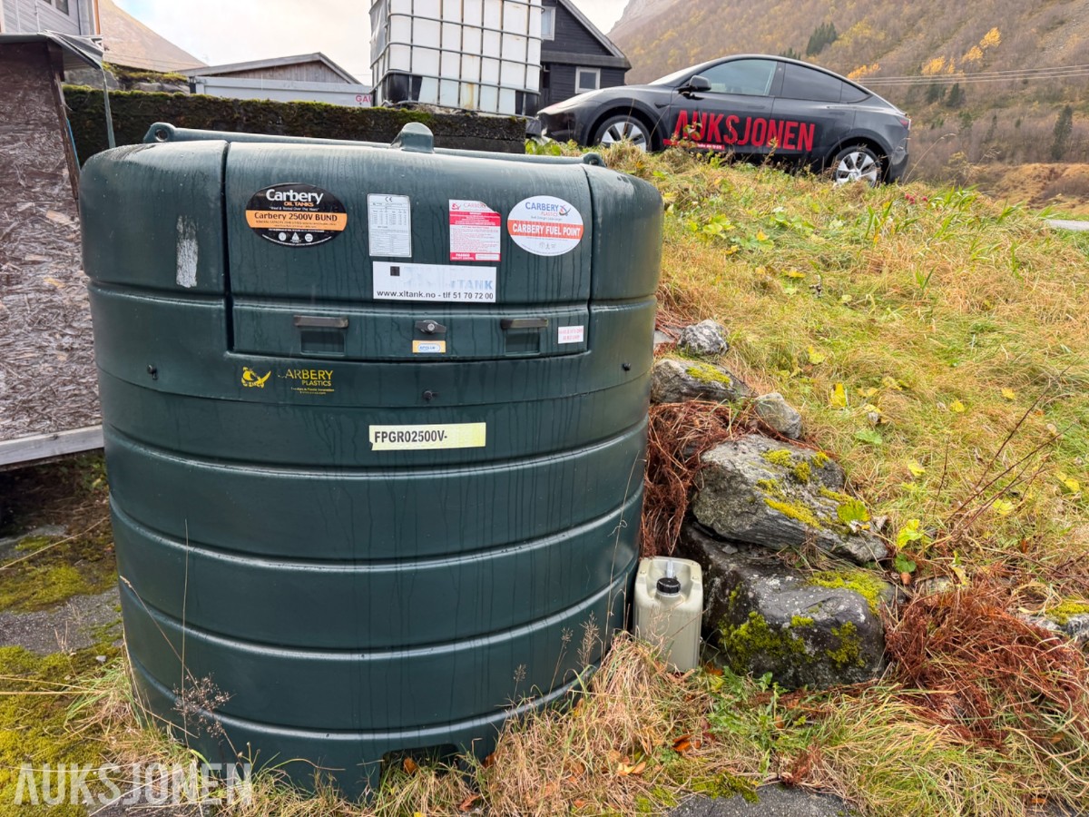 Dieseltank carbery 2500v med pumpe og telleverk 
