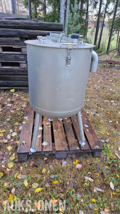 2 stk Rustfrie tanker  