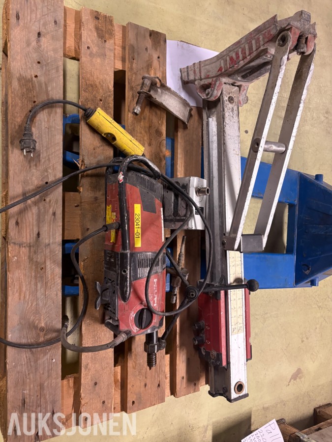 Hilti DD 200 kjernebormaskin med borstativ