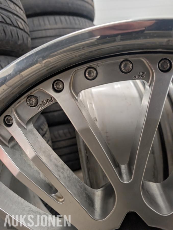Oz racing R21 5x112 Michelin PS4 dekk 255/35R21
