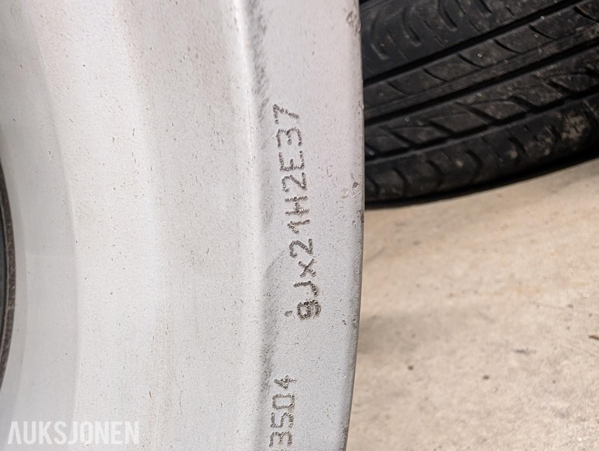 Oz racing R21 5x112 Michelin PS4 dekk 255/35R21