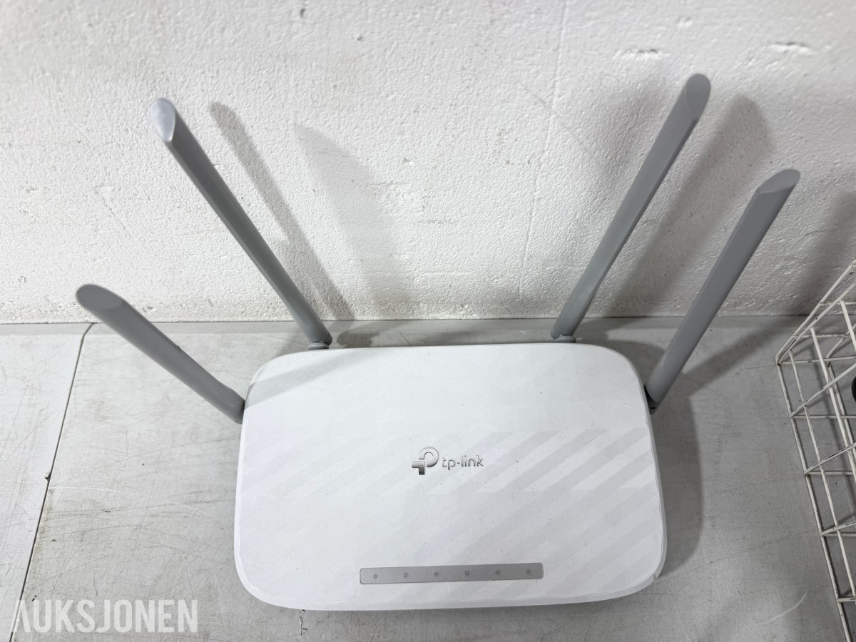 Cisco SX20 videokonferanseutstyr med PrecisionHD-kamera og nettverksutstyr