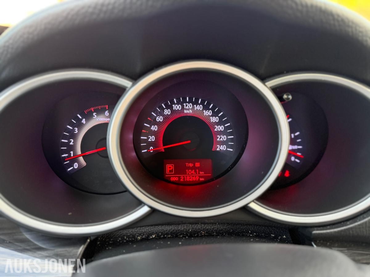 2012 KIA SORENTO 2.2 CRDI 4WD AUTOMAT PANORAMA HENGERFESTE