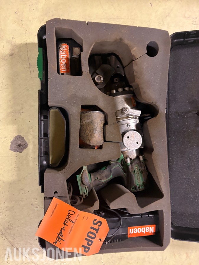 2 stk. Hitachi batteridrevne armeringsjernsklippere